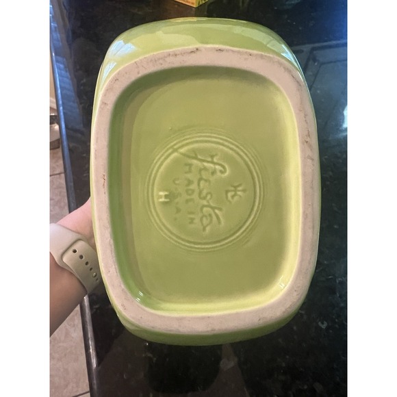 Fiestaware Large Disc Pitcher Chartreuse/Lemongrass 7.25" HLC Fiesta Collectible - Picture 7 of 9